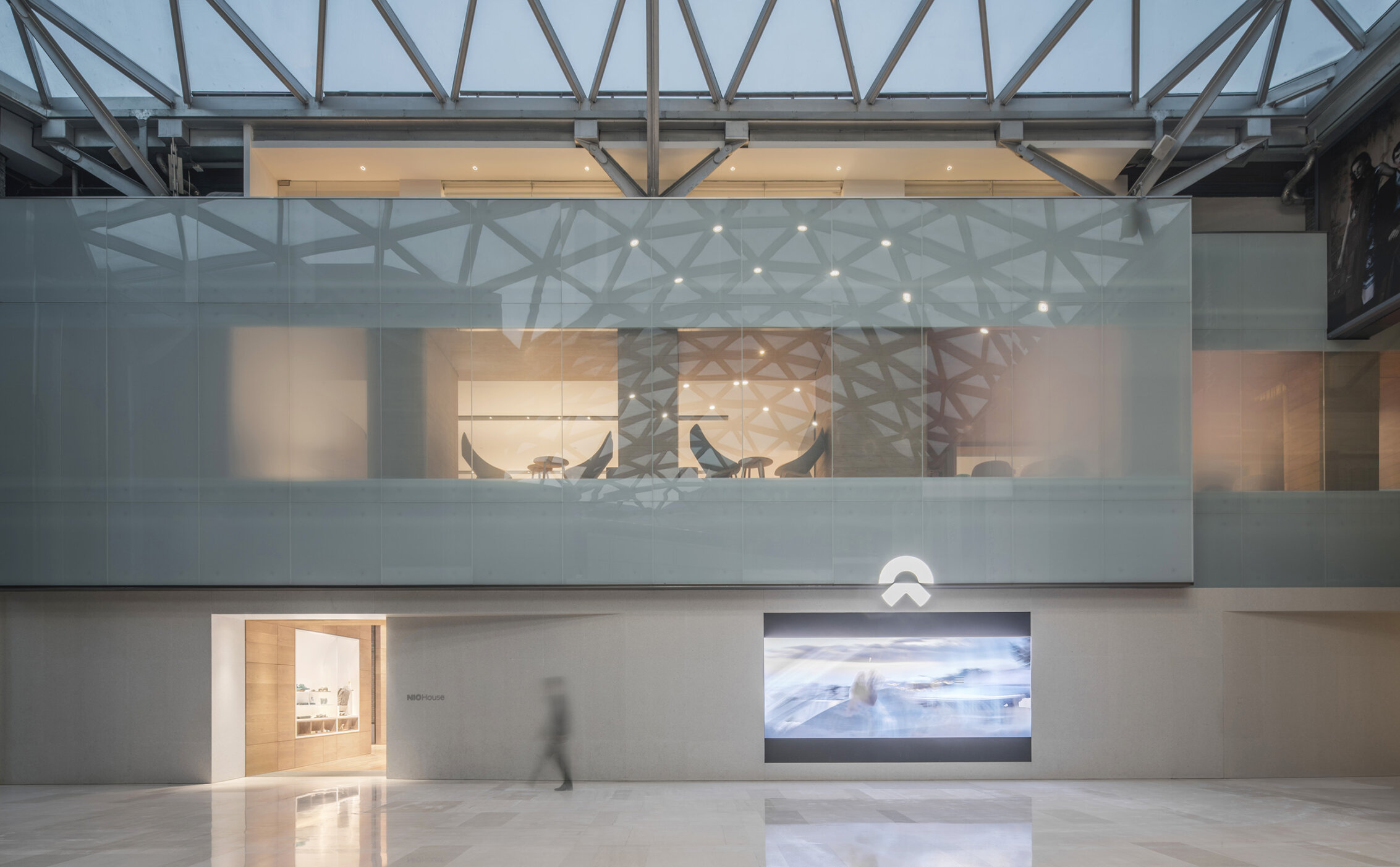 NIO West Lake - interior