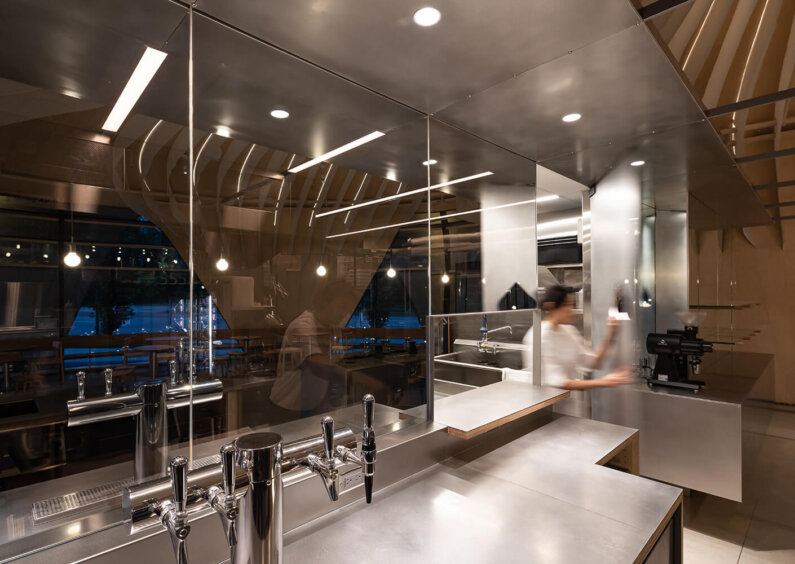 Nemesis-kitchen.